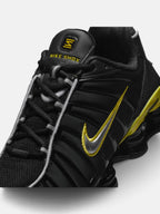 Чоловічі кросівки Nike Shox TL Black / Volt CN0151-002
