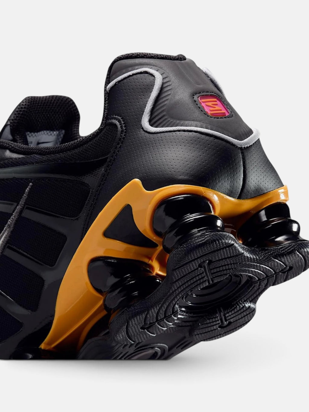 Чоловічі кросівки Nike Shox TL Black / Orange IF7119-001