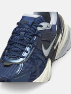 Чоловічі кросівки Nike V2K Run Blue HJ4497-400