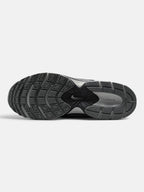 Чоловічі кросівки Nike V5 RNR SE Grey / Black IM6769-068