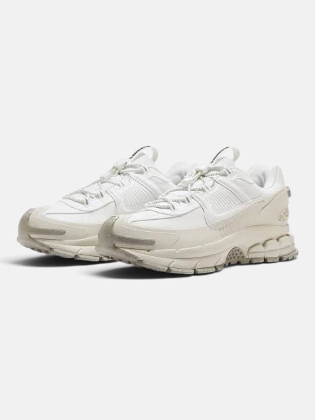 Чоловічі кросівки Nike Zoom Vomero Roam White / Beige HV5951-100