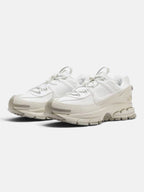 Чоловічі кросівки Nike Zoom Vomero Roam White / Beige HV5951-100