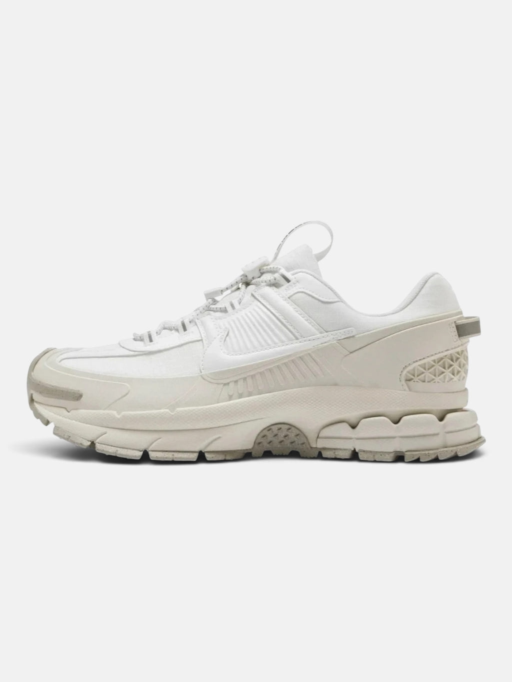 Чоловічі кросівки Nike Zoom Vomero Roam White / Beige HV5951-100
