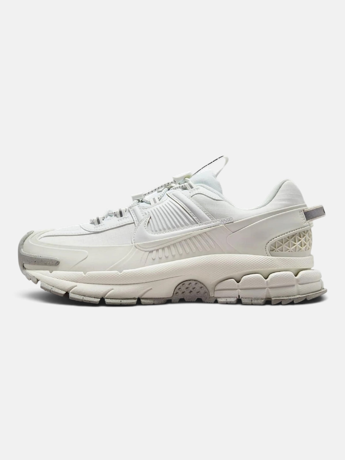 Унісекс кросівки Nike Zoom Vomero Roam Beige HV6410-100