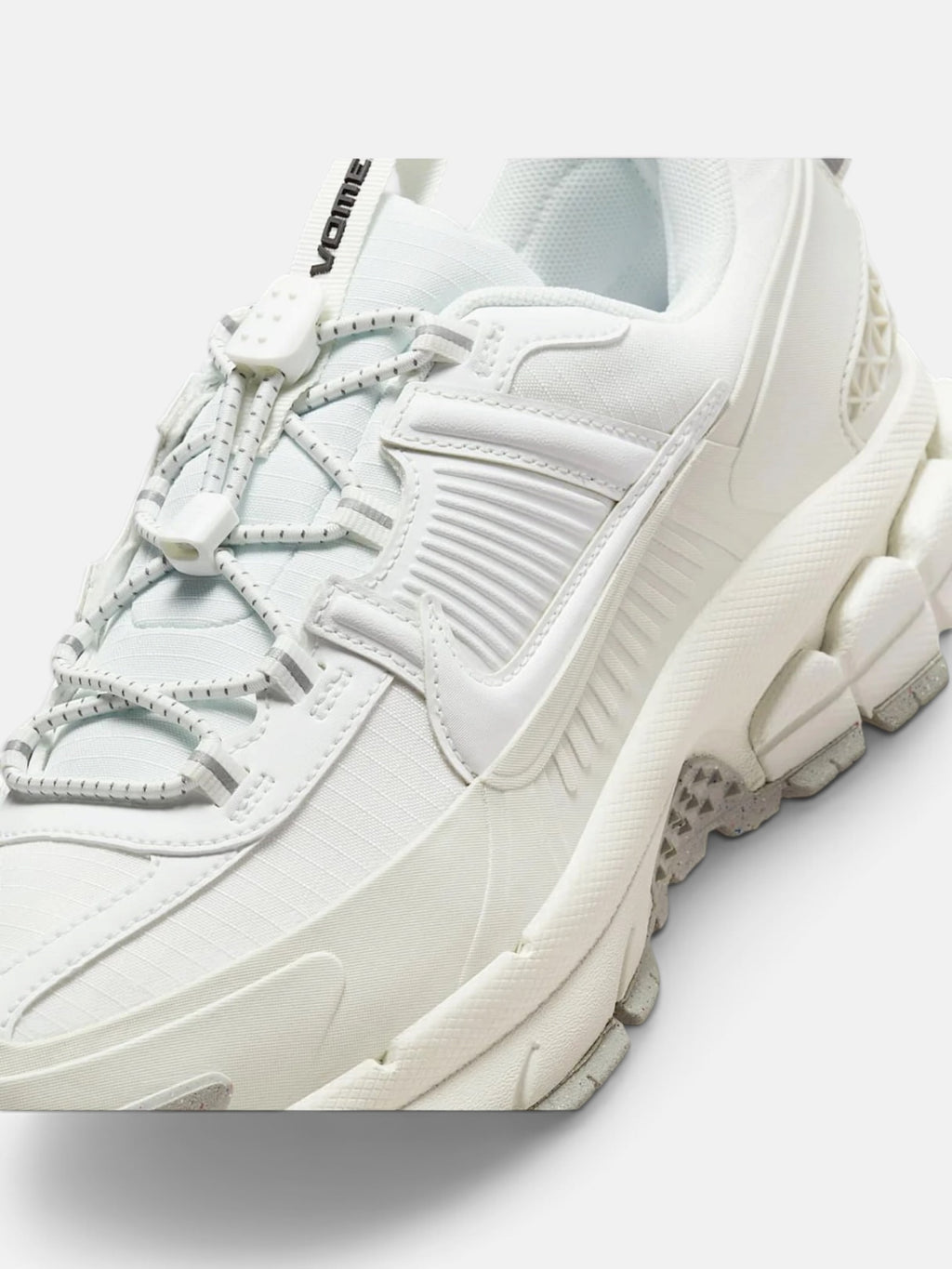 Унісекс кросівки Nike Zoom Vomero Roam Beige HV6410-100