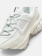 Унісекс кросівки Nike Zoom Vomero Roam Beige HV6410-100