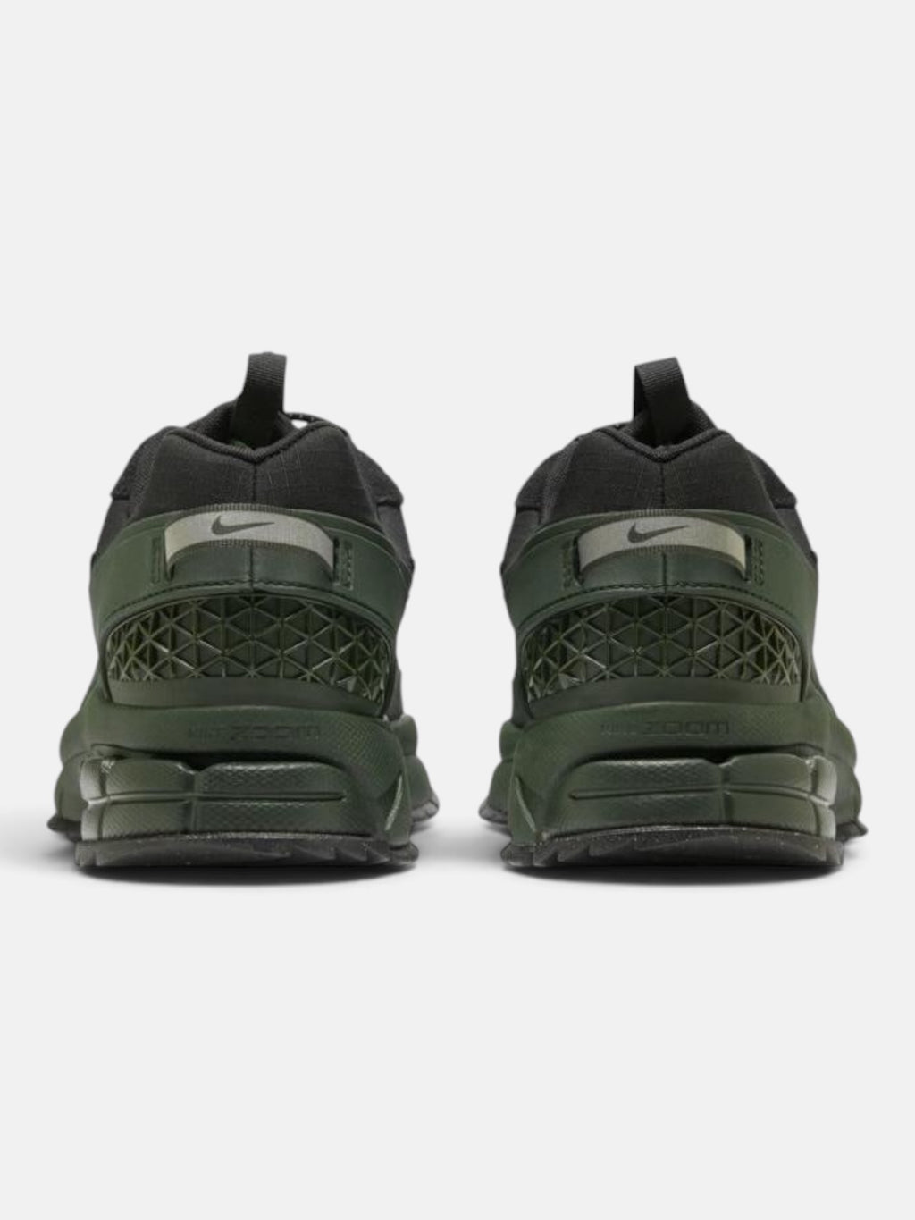 Чоловічі кросівки Nike Zoom Vomero Roam Green / Black FV2295-300
