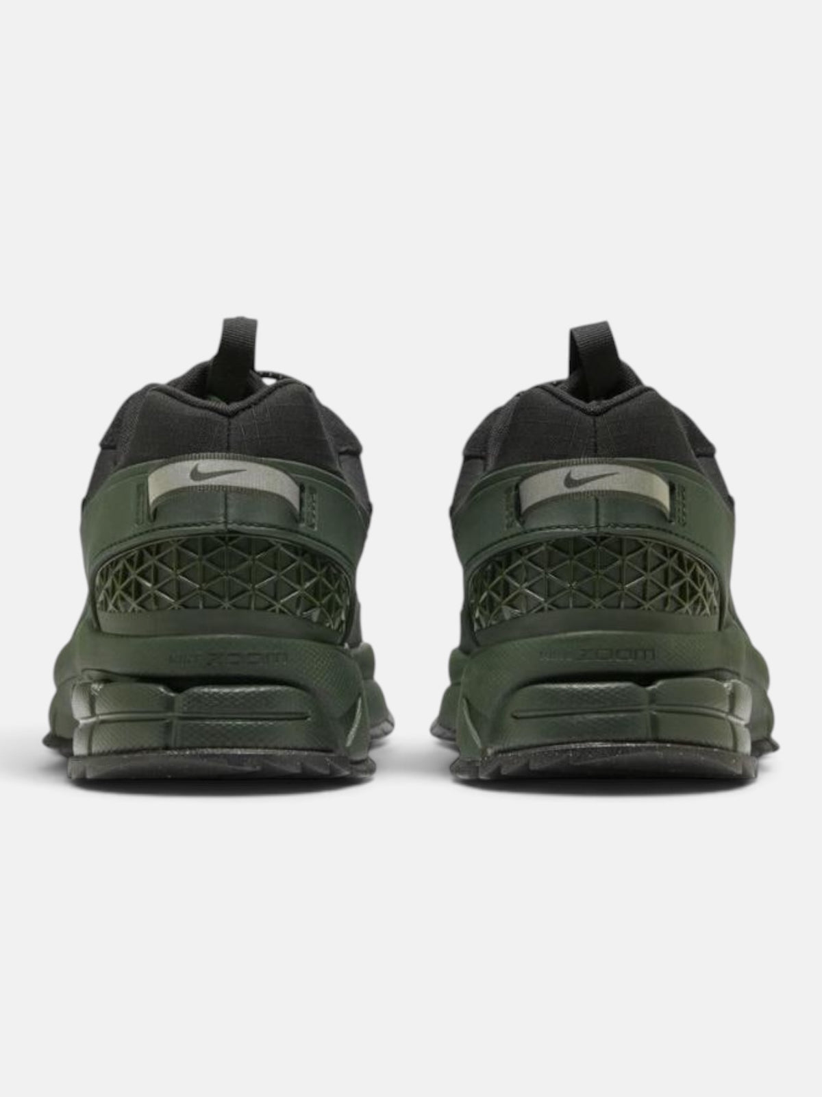 Чоловічі кросівки Nike Zoom Vomero Roam Green / Black FV2295-300