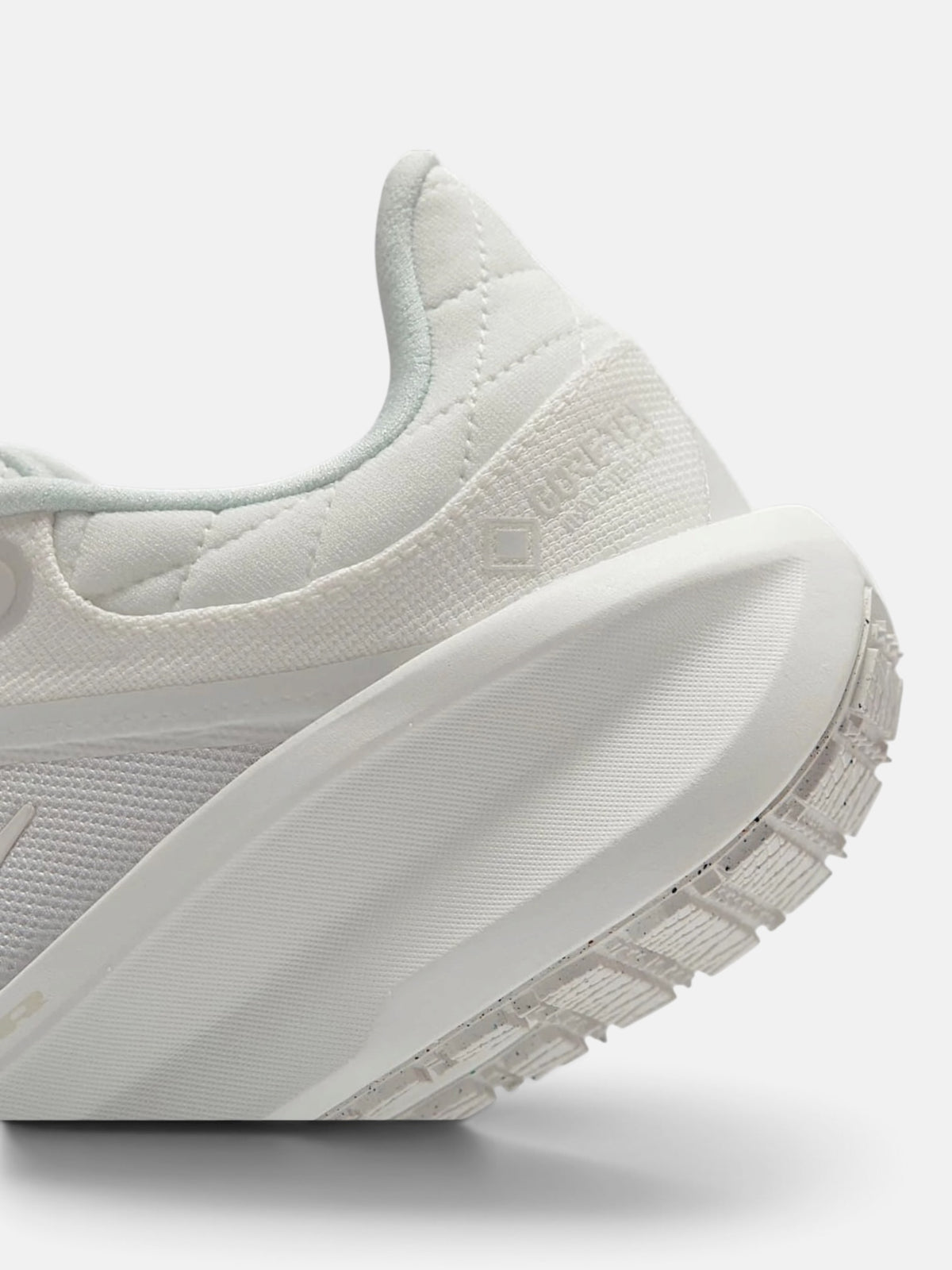Унісекс кросівки Nike Winflo 11 GTX White FQ1359-101
