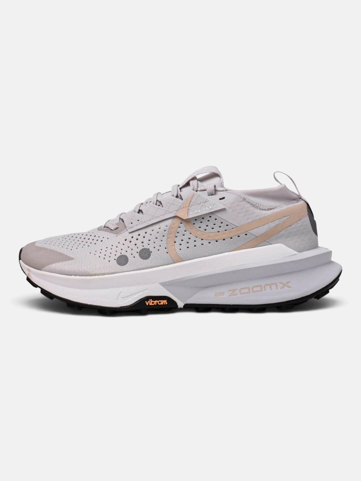 Чоловічі кросівки Nike Zegama White FD5190-010