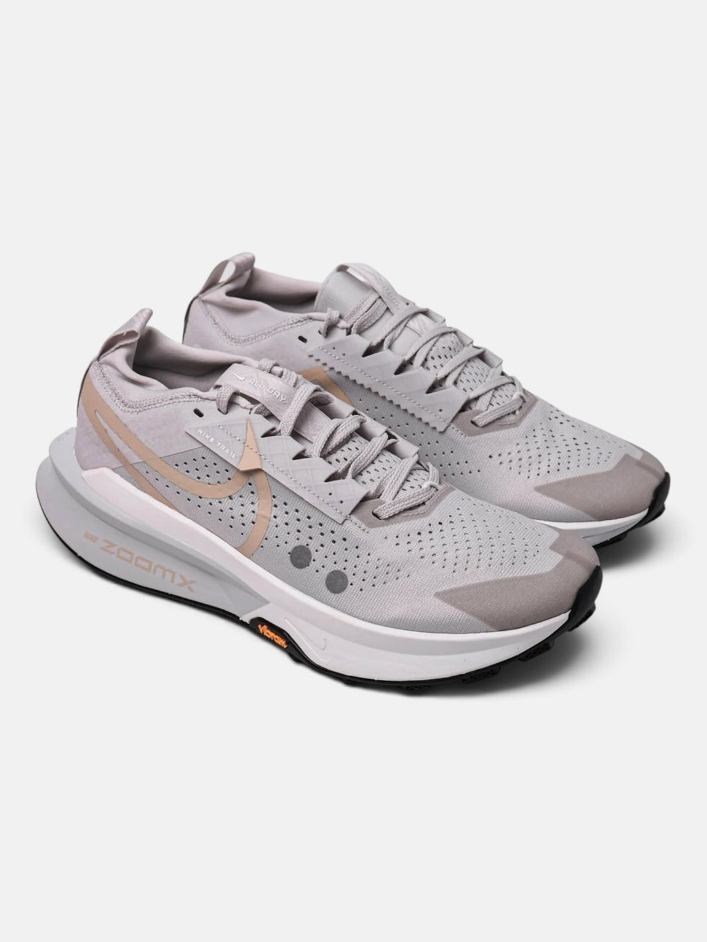 Чоловічі кросівки Nike Zegama White FD5190-010