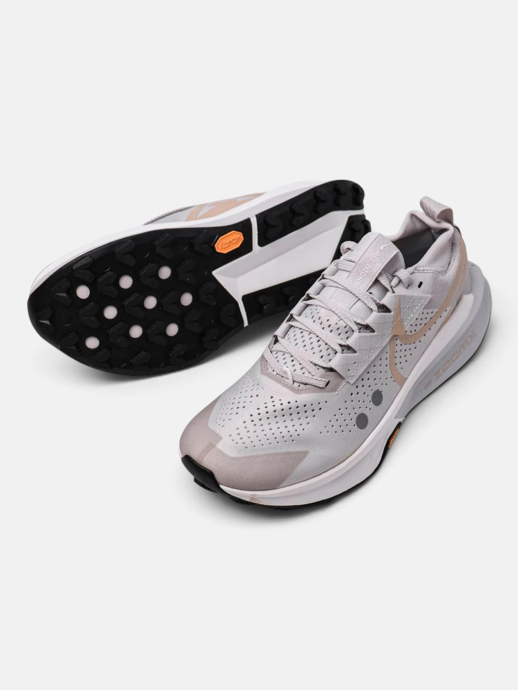 Чоловічі кросівки Nike Zegama White FD5190-010