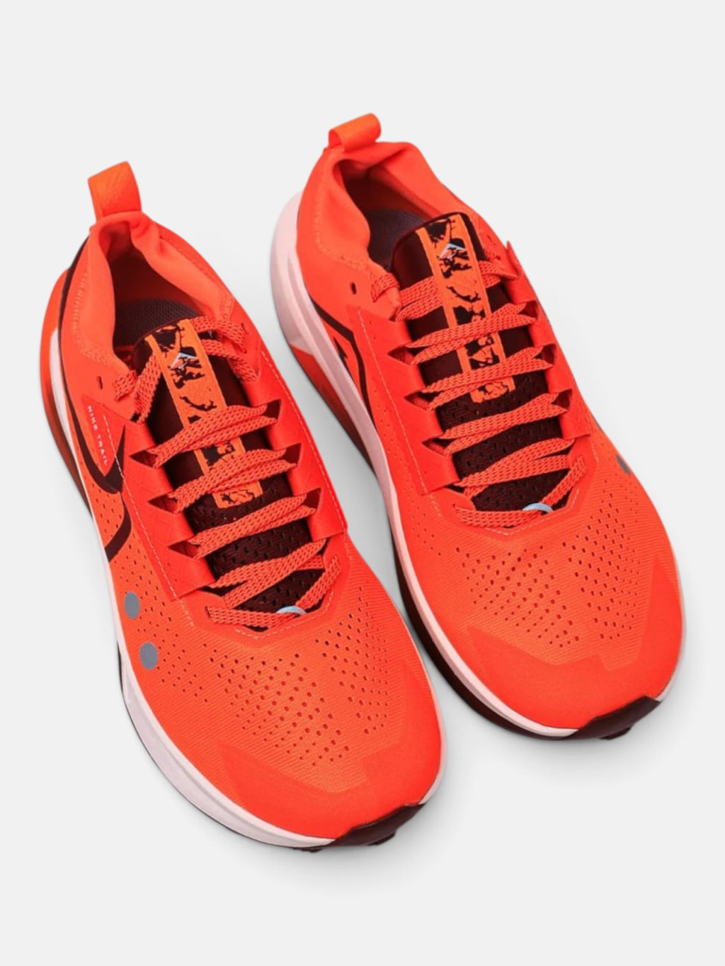 Кросівки унісекс Nike Zegama Orange FD5191-800