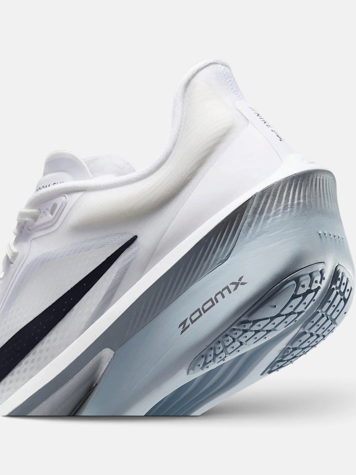 Кросівки унісекс Nike Zoom Fly 6 White FN8455-104