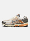 Чоловічі кросівки Nike Zoom Vomero 5 Beige / Orange IB7469-030