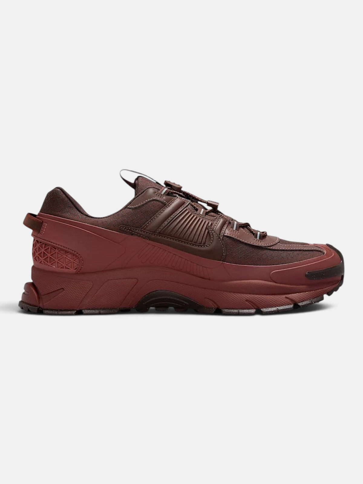 Чоловічі кросівки Nike Zoom Vomero Roam Brown HV6901-200