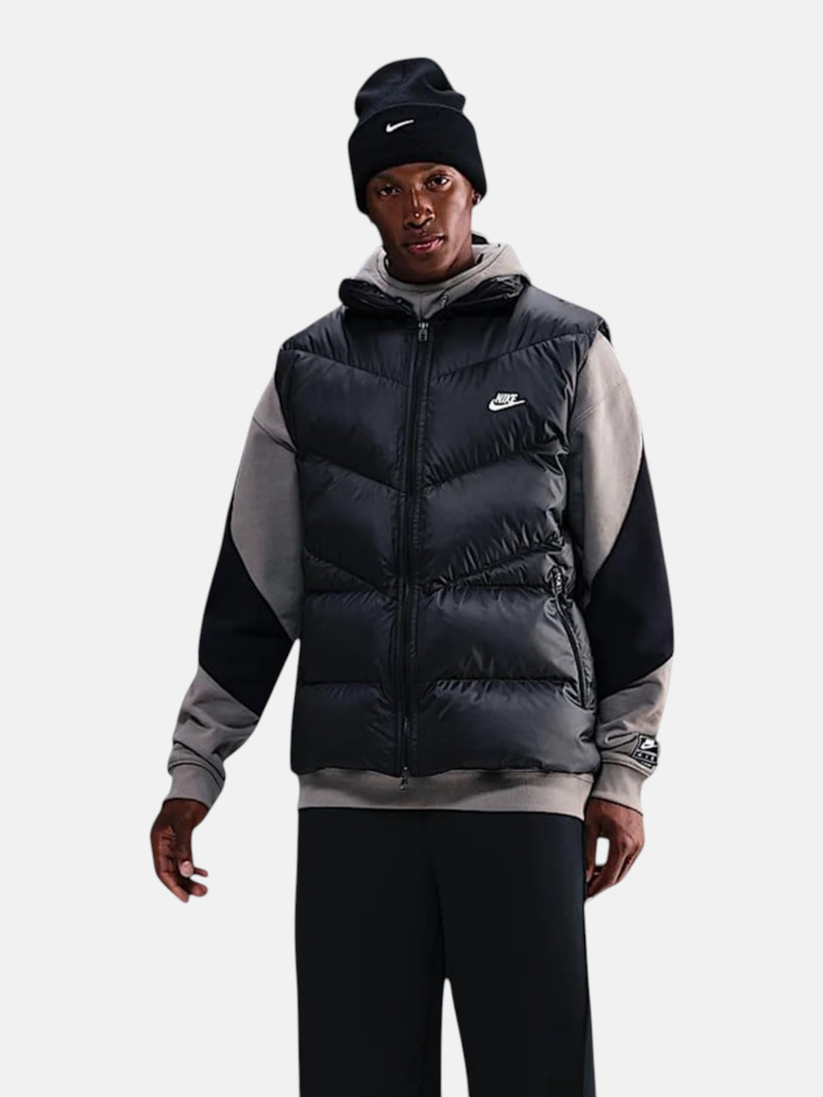 Чоловіча жилетка Nike Windrunner Black HV1480-010
