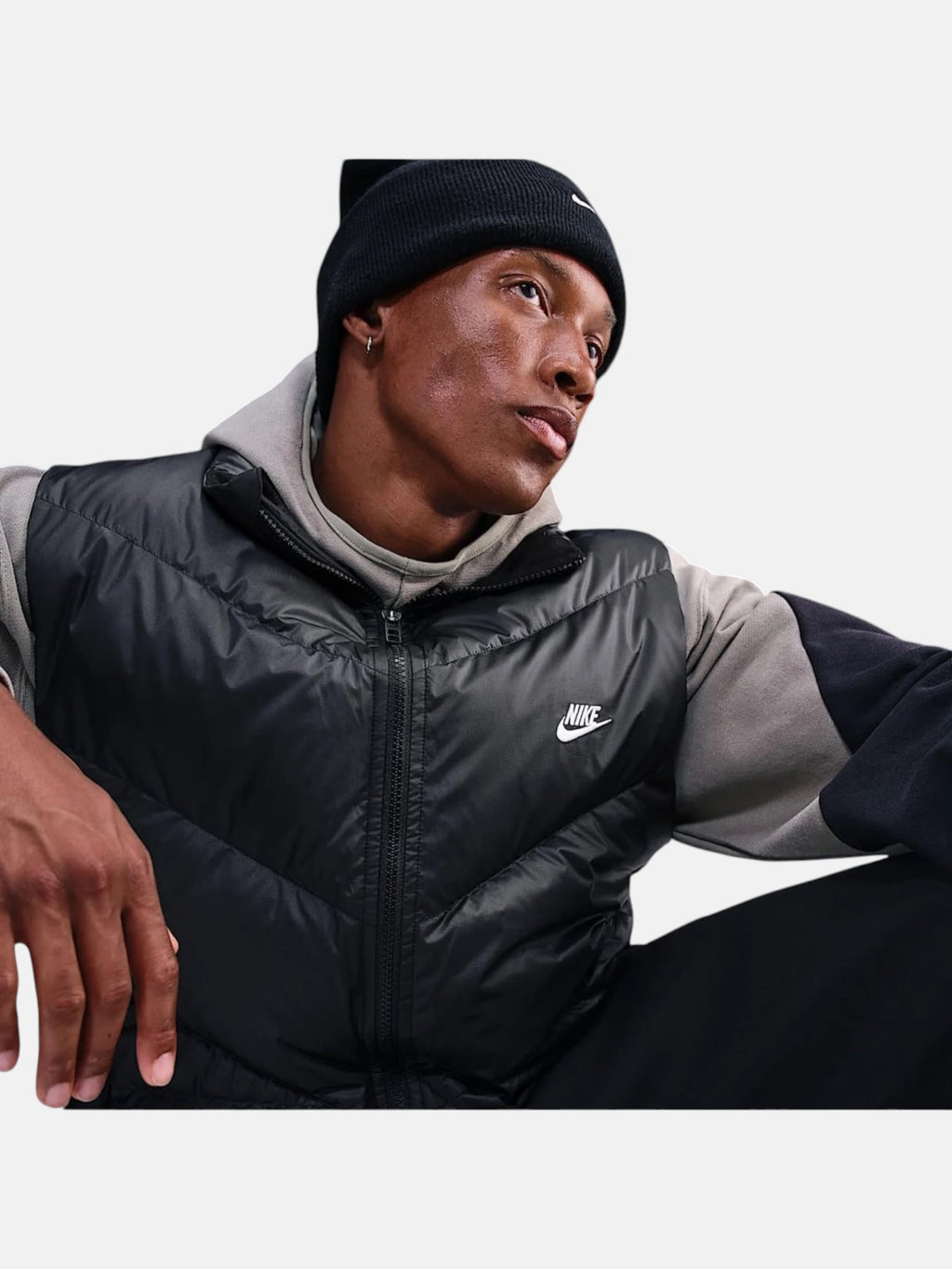 Чоловіча жилетка Nike Windrunner Black HV1480-010