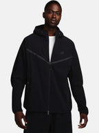 Чоловіча вітровка Nike Tech Black HM7151-010
