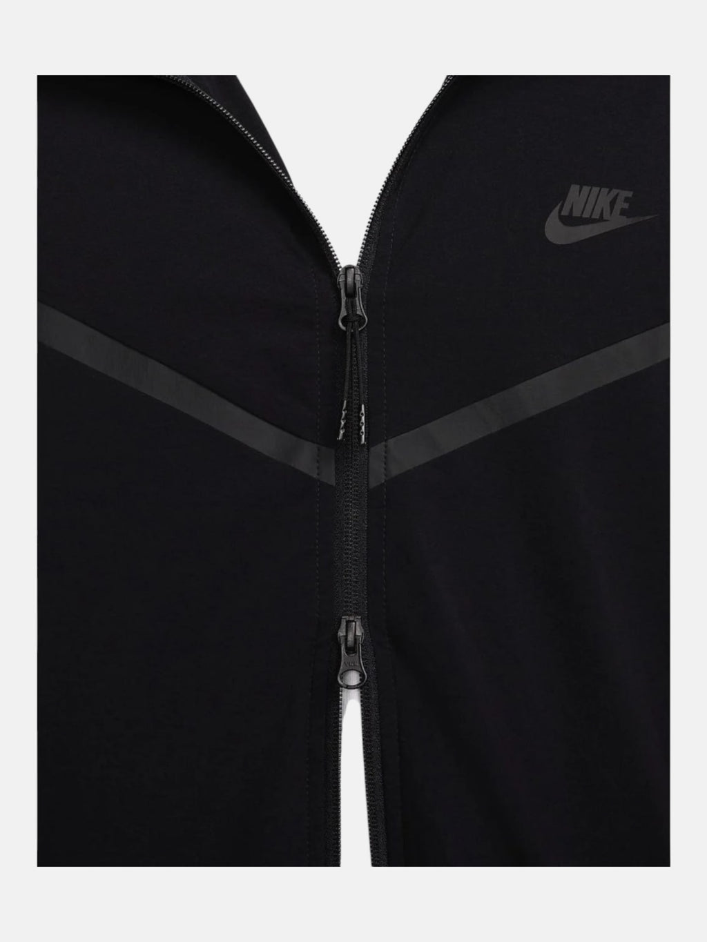 Чоловіча вітровка Nike Tech Black HM7151-010