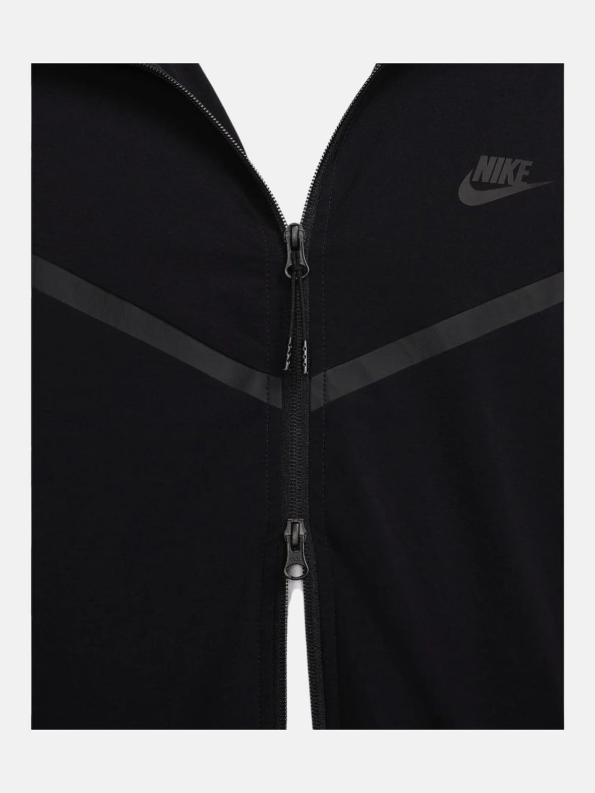 Чоловіча вітровка Nike Tech Black HM7151-010