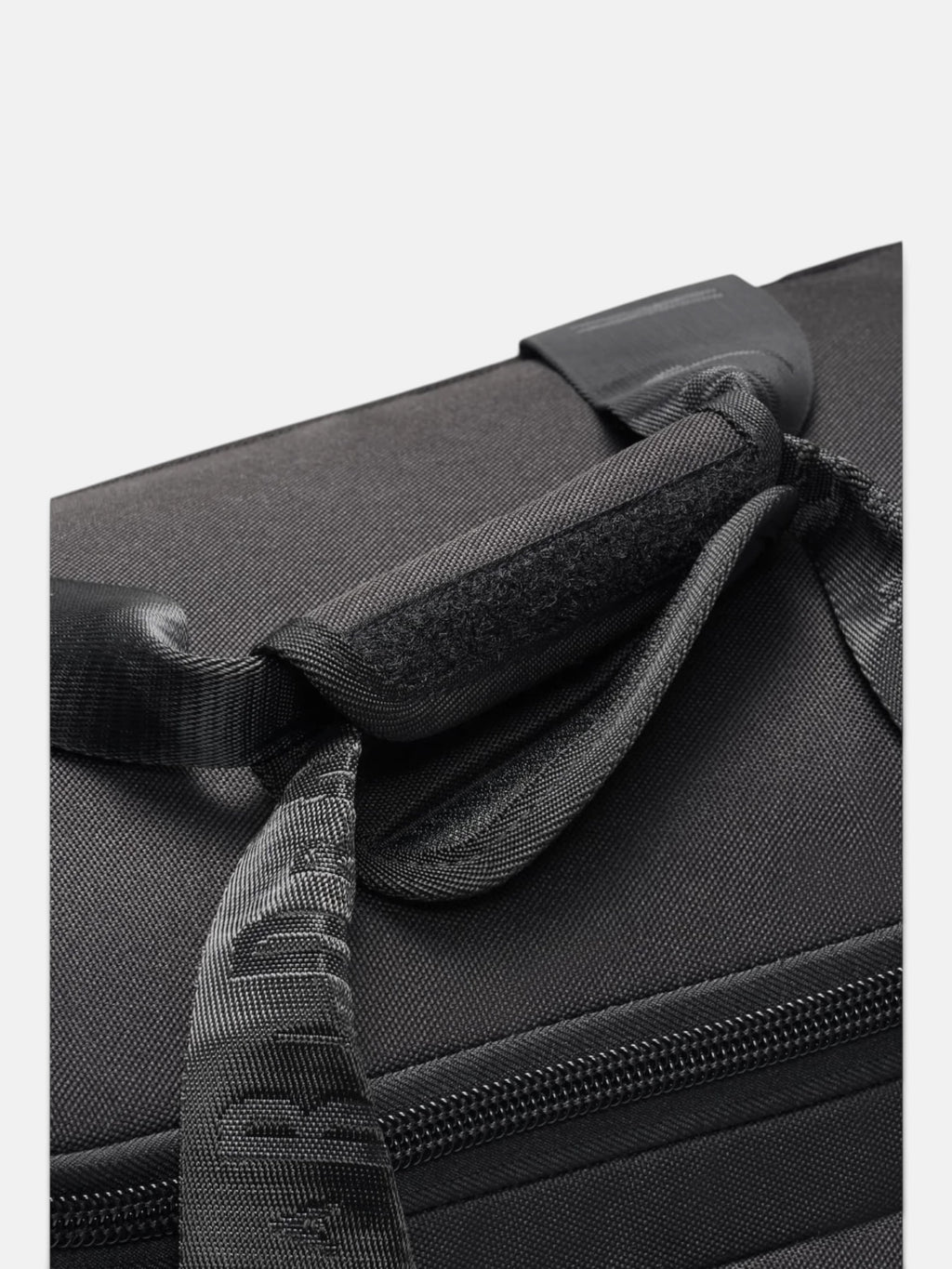 Чоловіча спортивна сумка Air Jordan Velocity Duffle Bag M 62.5L Black MM0920-KK2