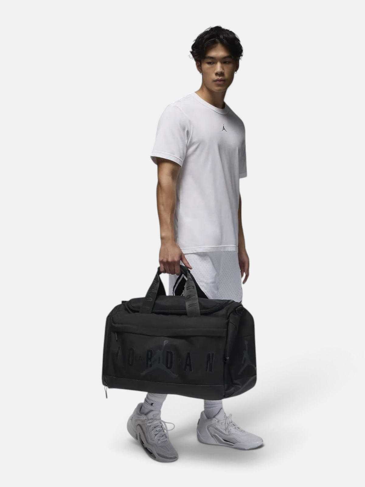 Чоловіча спортивна сумка Air Jordan Velocity Duffle Bag M 62.5L Black MM0920-KK2