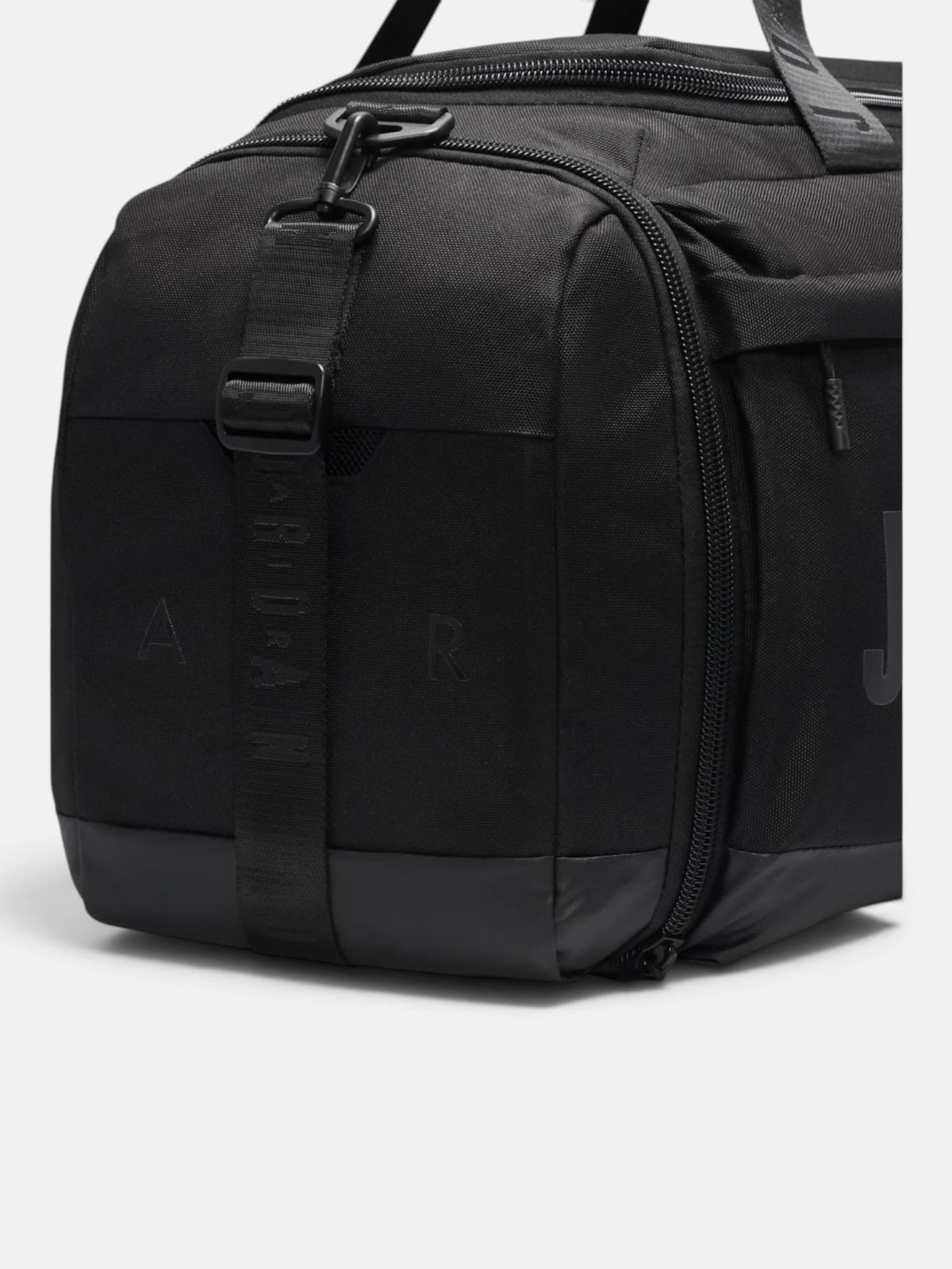 Чоловіча спортивна сумка Air Jordan Velocity Duffle Bag M 62.5L Black MM0920-KK2