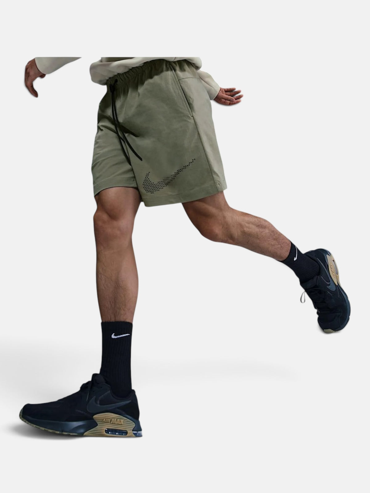 Чоловічі шорти Nike Tech Woven Green HJ0679-320