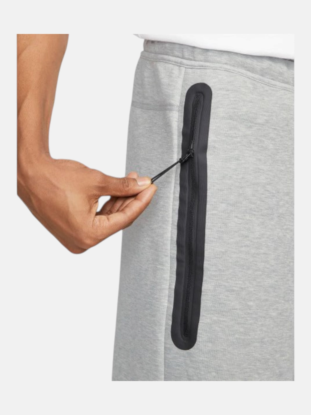 Чоловічі шорти Nike Sportswear Tech Fleece Grey FB8171-063