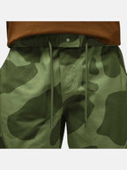 Чоловічі штани Air Jordan Essentials Camo Green FD7455-340