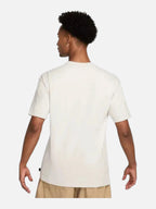 Чоловіча футболка Nike Sportswear Premium Essential Beige DO7392-074