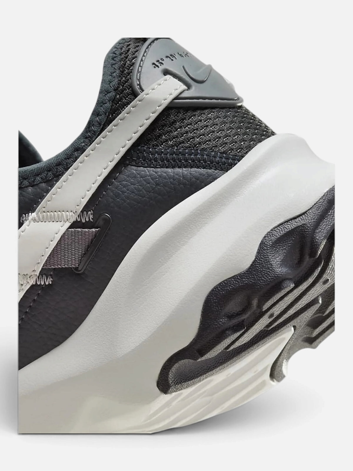 Жіночі кросівки Nike TC 7900 Black DD9682-001