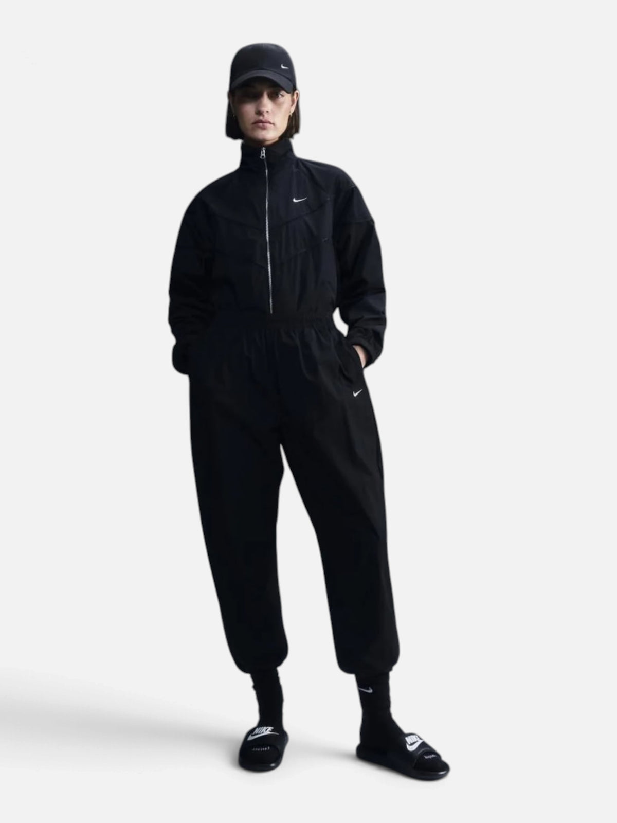 Жіноча олімпійка Nike Windrunner Black FV6304-010