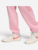 Жіночі спортивні штани Air Jordan Brooklyn Fleece Pink FV7077-630