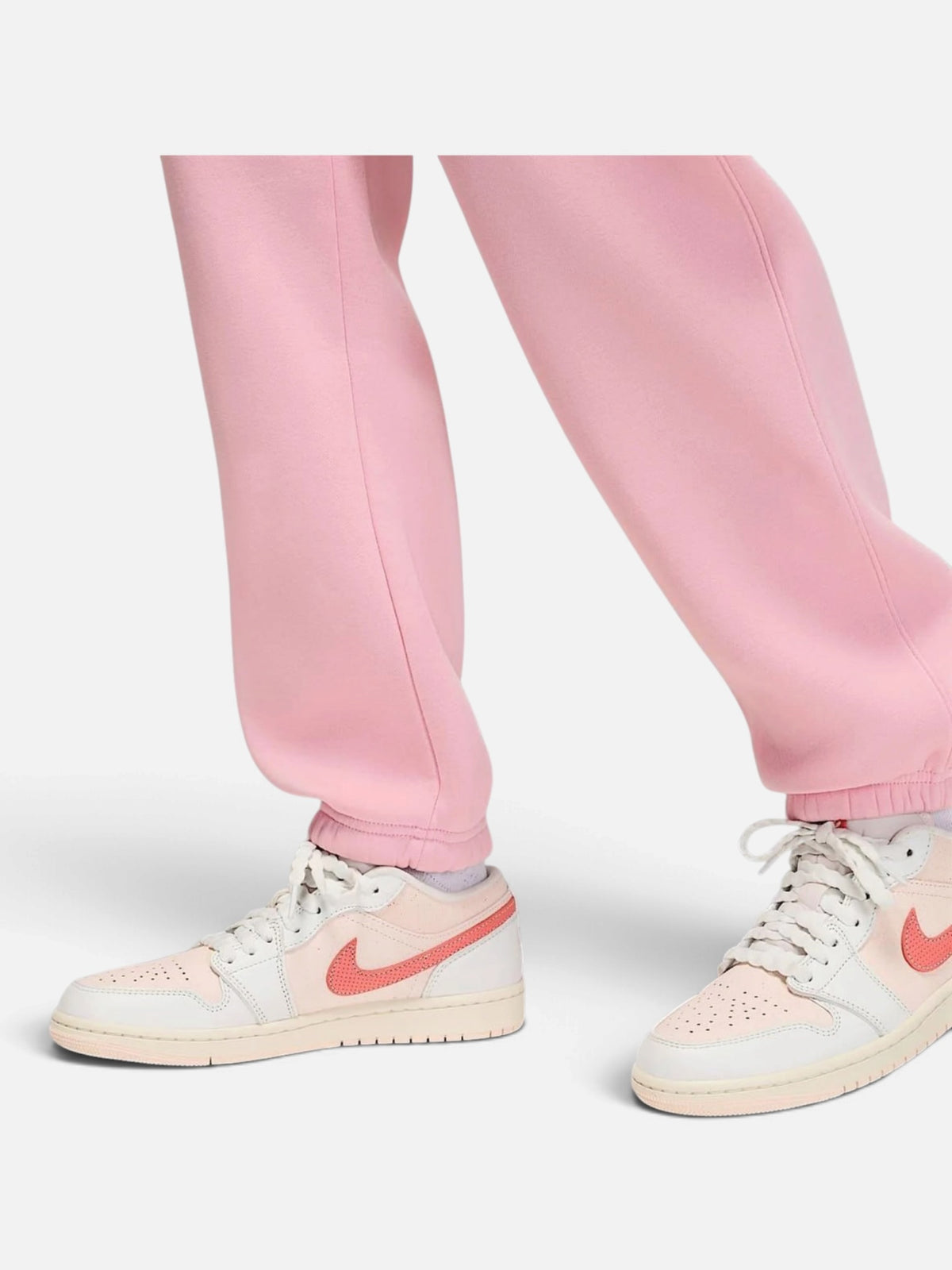 Жіночі спортивні штани Air Jordan Brooklyn Fleece Pink FV7077-630