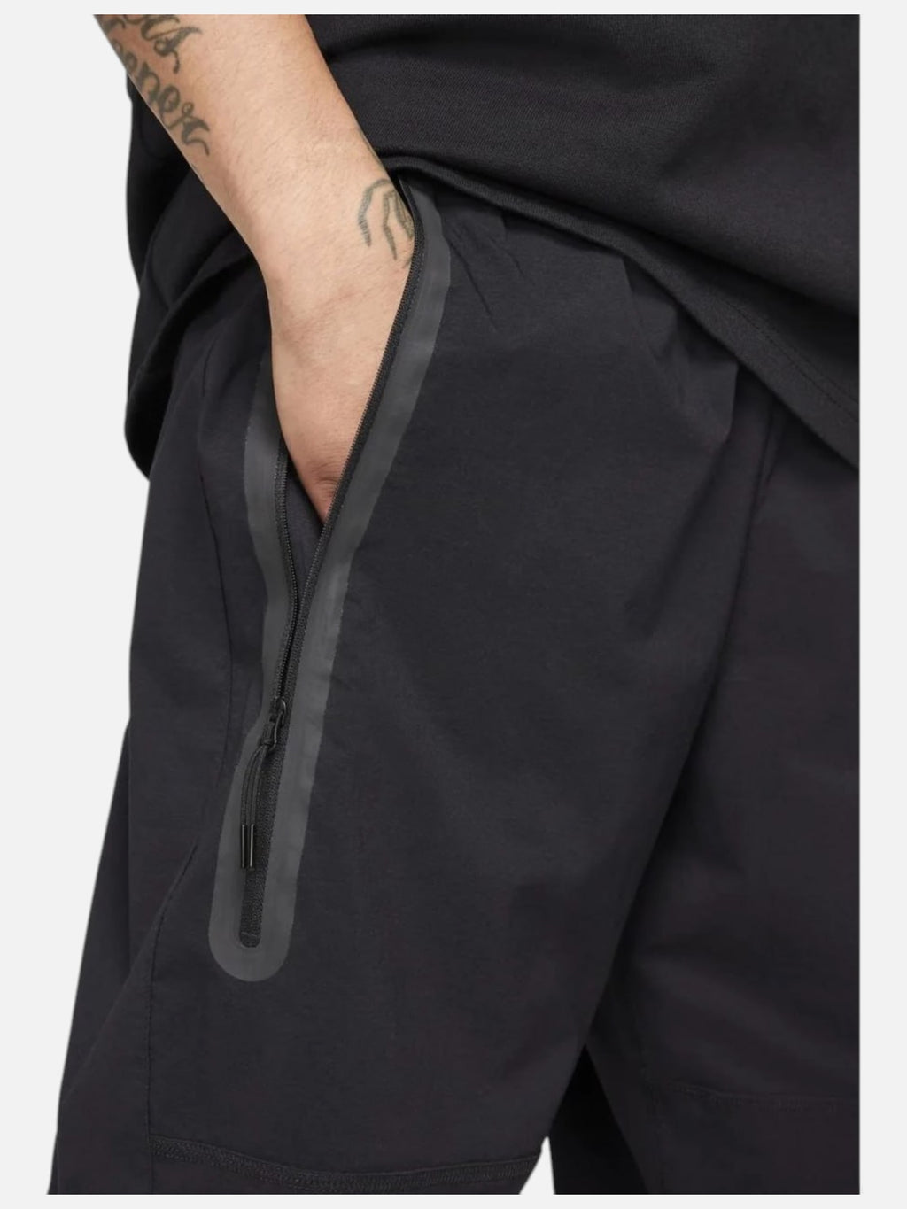 Чоловічі штани Nike Tech Black HM7158-010