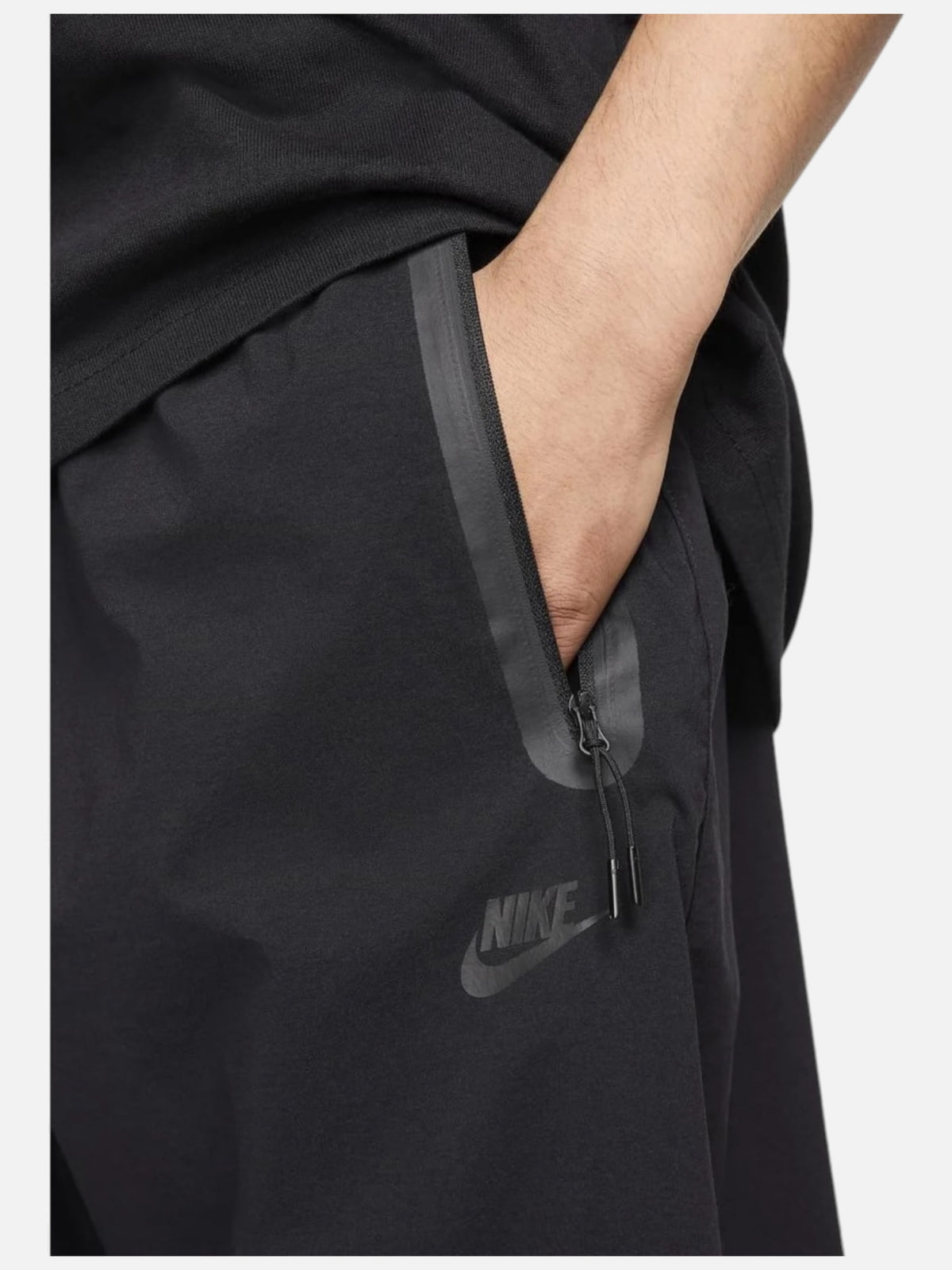 Чоловічі штани Nike Tech Black HM7158-010