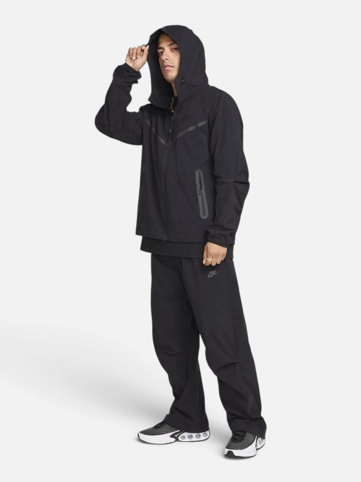Чоловічі штани Nike Tech Black HM7158-010