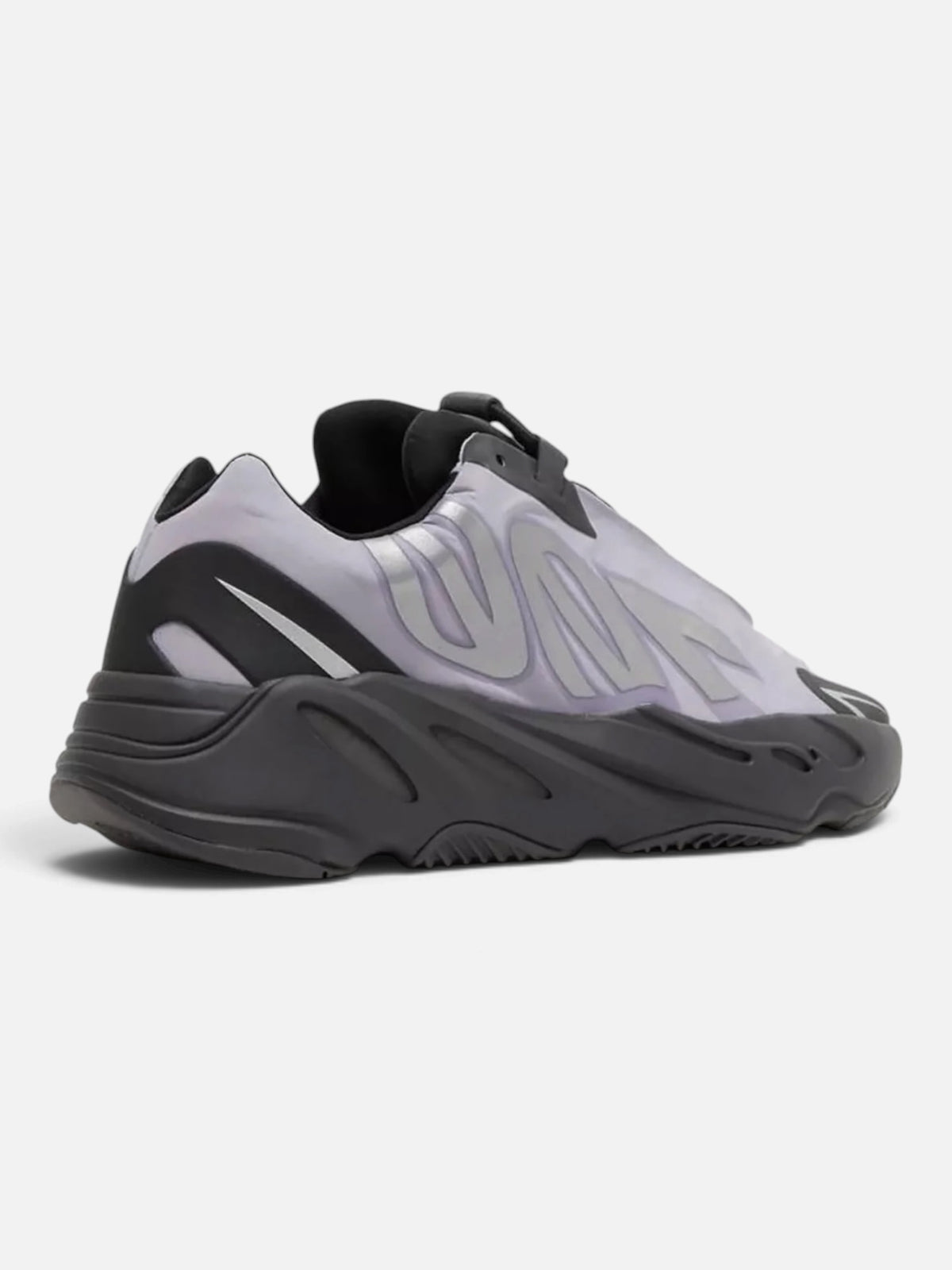 Чоловічі кросівки Adidas Yeezy Boost 700 MNVN Geode Violet GW9526