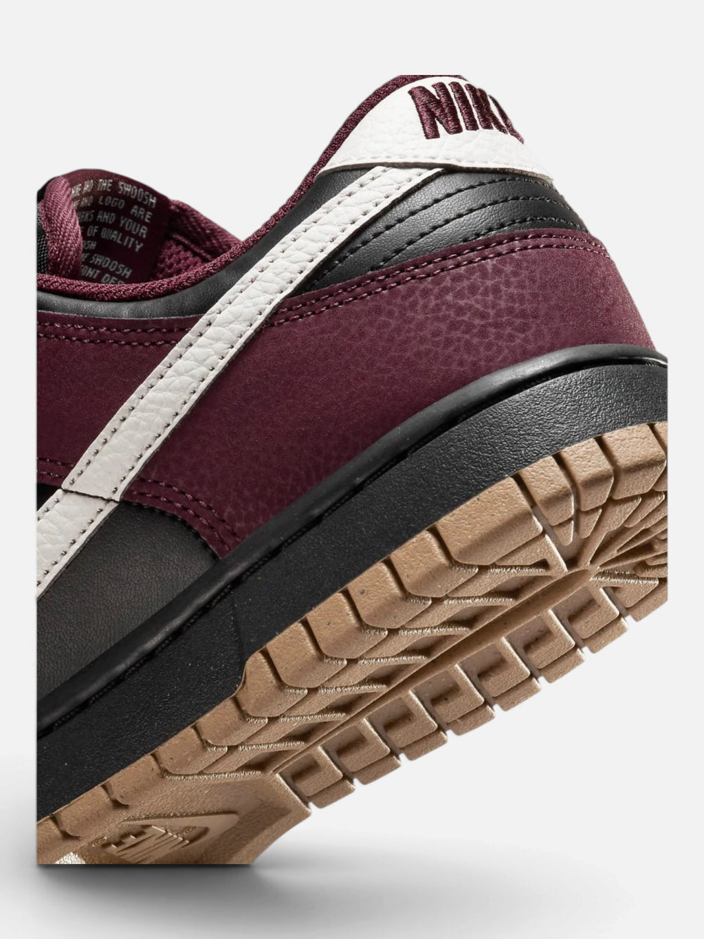 Унісекс кросівки Nike Dunk Low NN Black/Bordo HM9658-600