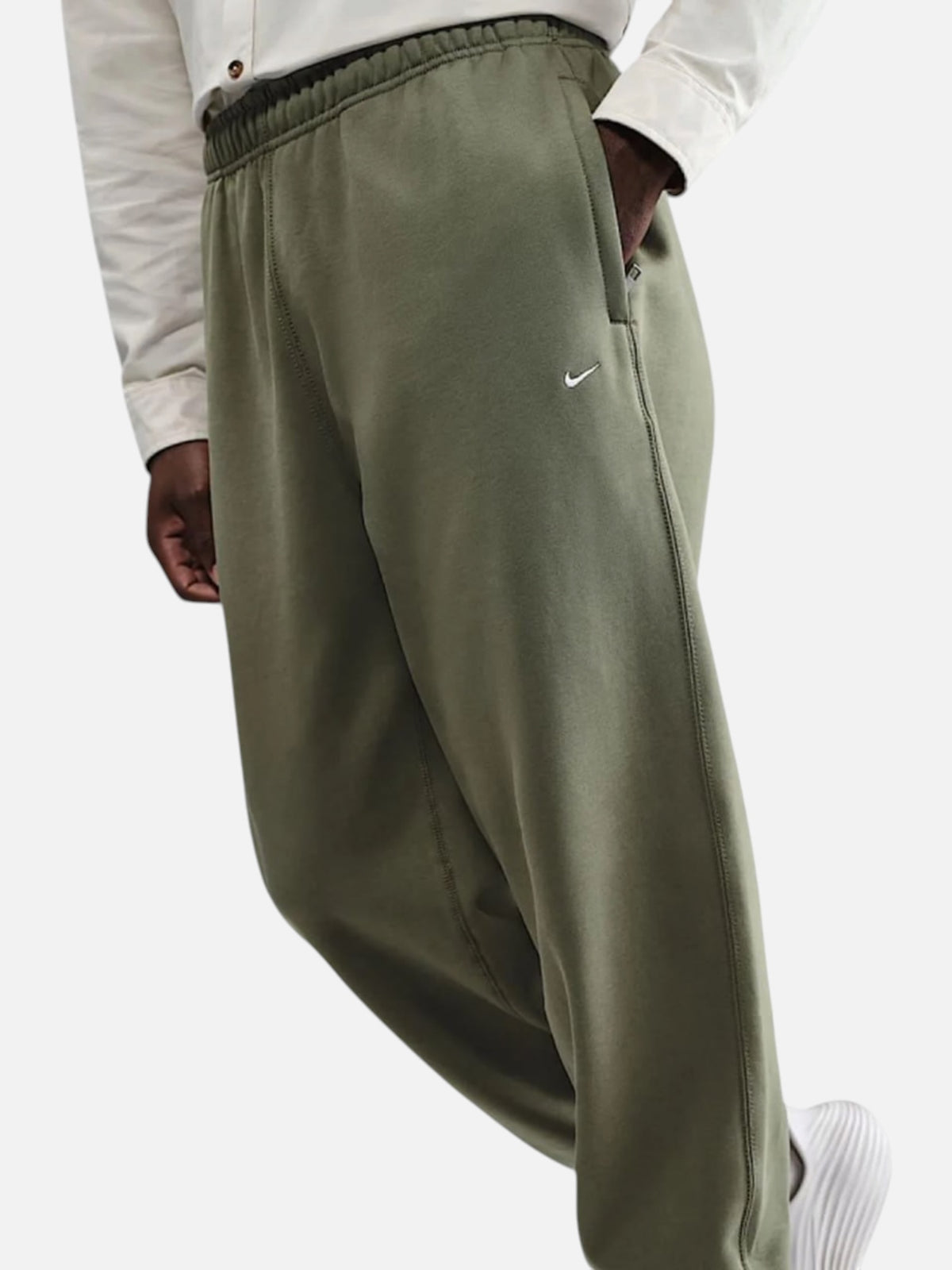 Чоловічі штани Nike Solo Swoosh Olive HV1088-222
