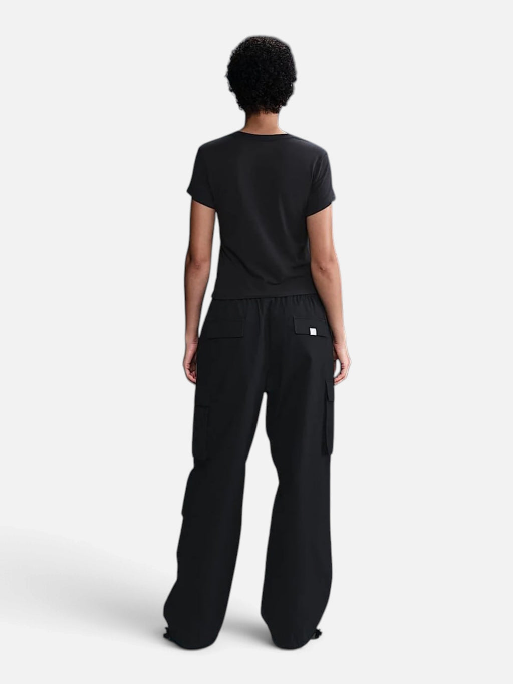 Жіноча футболка Nike Chill Knit Black IB8932-045