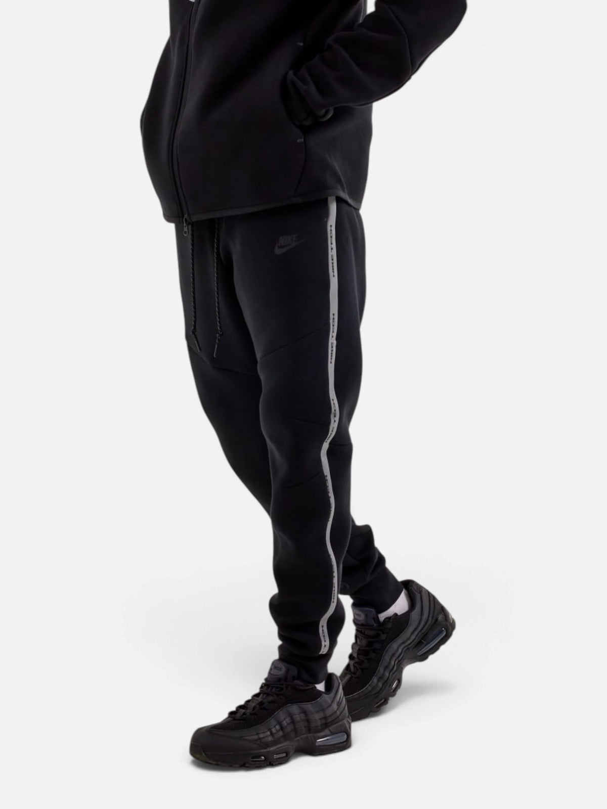 Чоловічі штани Nike Tech Fleece Reflective Black IM6540-010