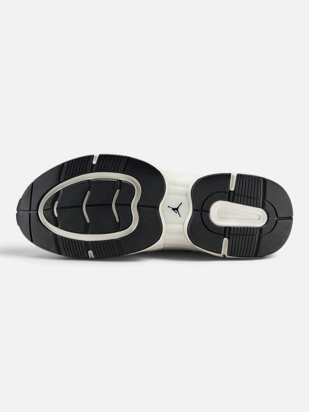 Чоловічі кросівки Air Jordan Trunner O/S Sail IB3722-102