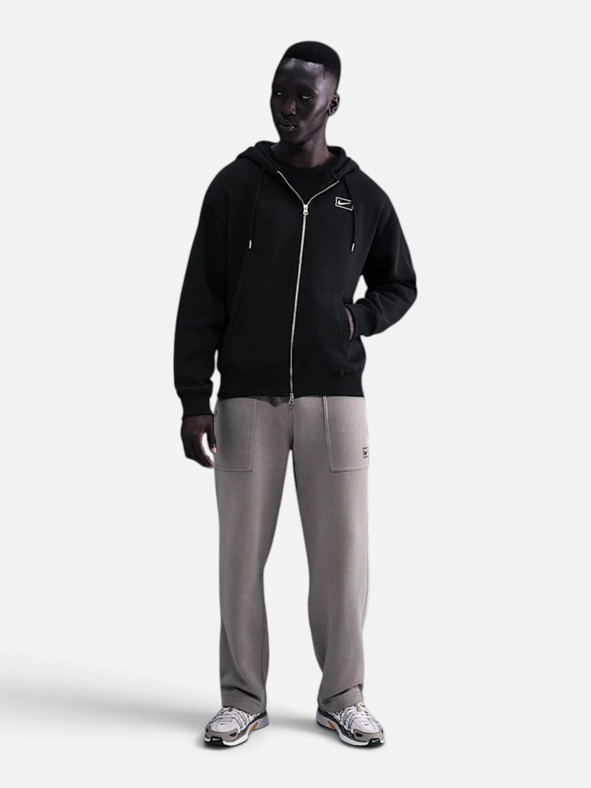 Чоловічий спортивний костюм Nike Sportswear Full-Zip Black IQ2765-010 / IQ2768-010