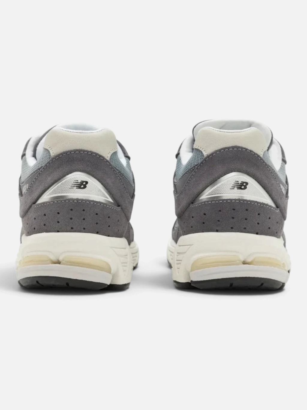 Чоловічі кросівки New Balance 2002R Grey M2002RFB
