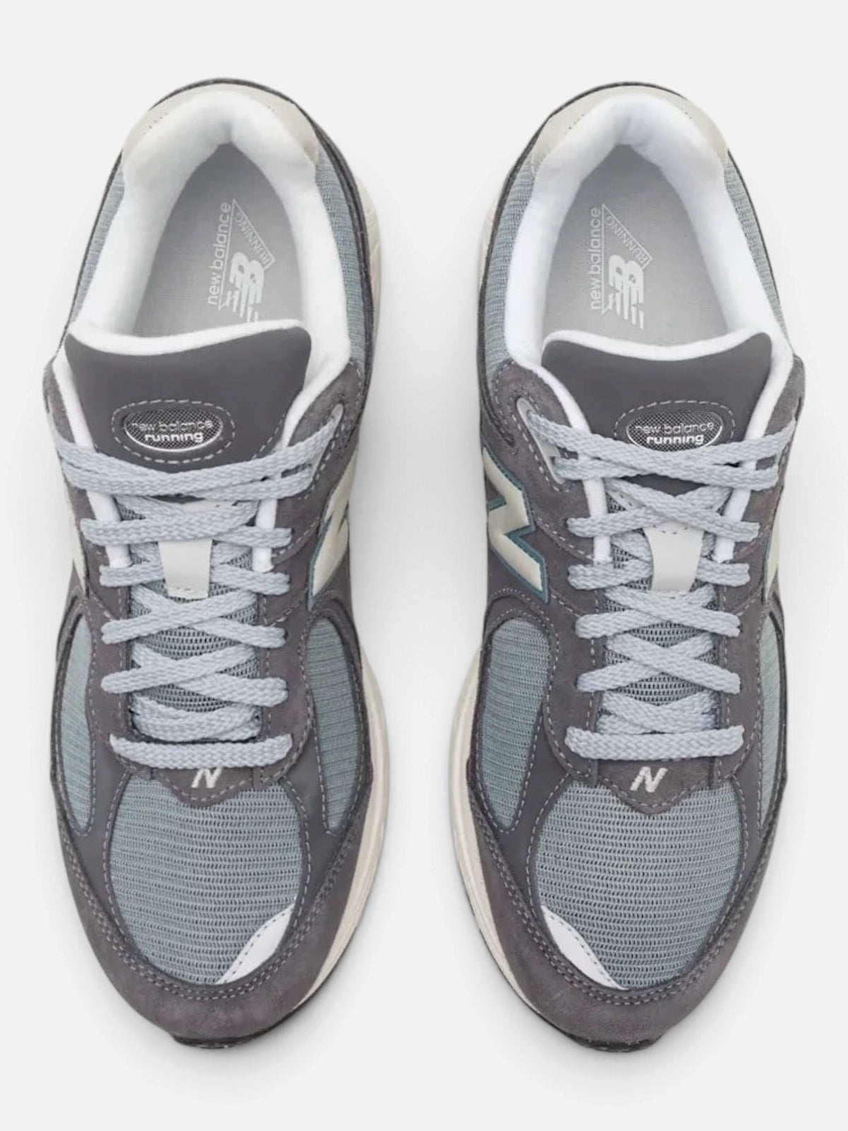 Чоловічі кросівки New Balance 2002R Grey M2002RFB