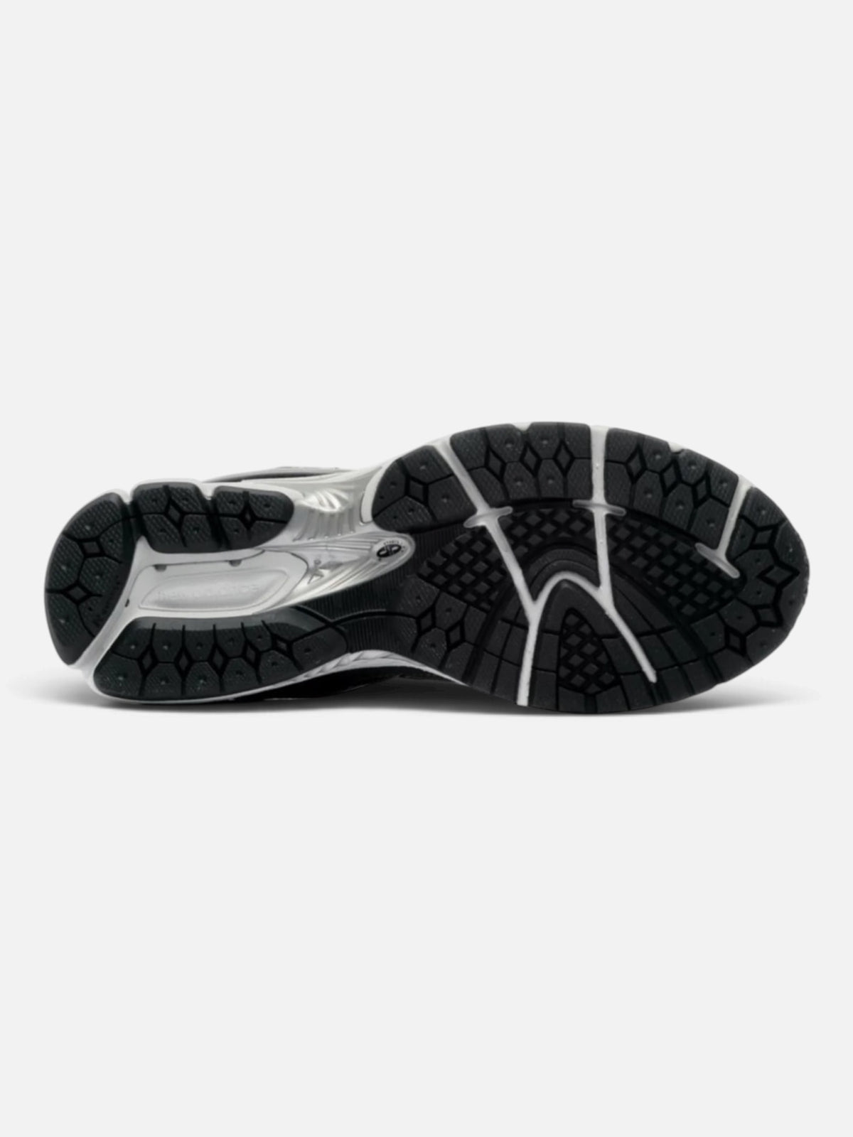 Чоловічі кросівки New Balance 2002R Grey M2002RVG