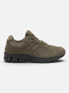 Чоловічі кросівки New Balance 2002R Olive M2002RZC